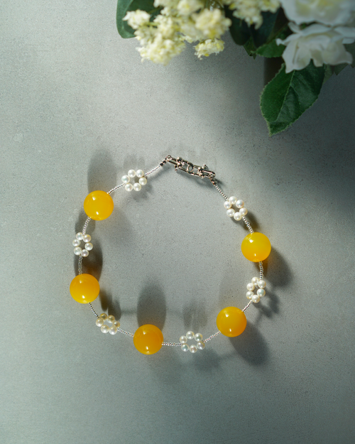 Citrus Glow — Agate & Pearl Necklace