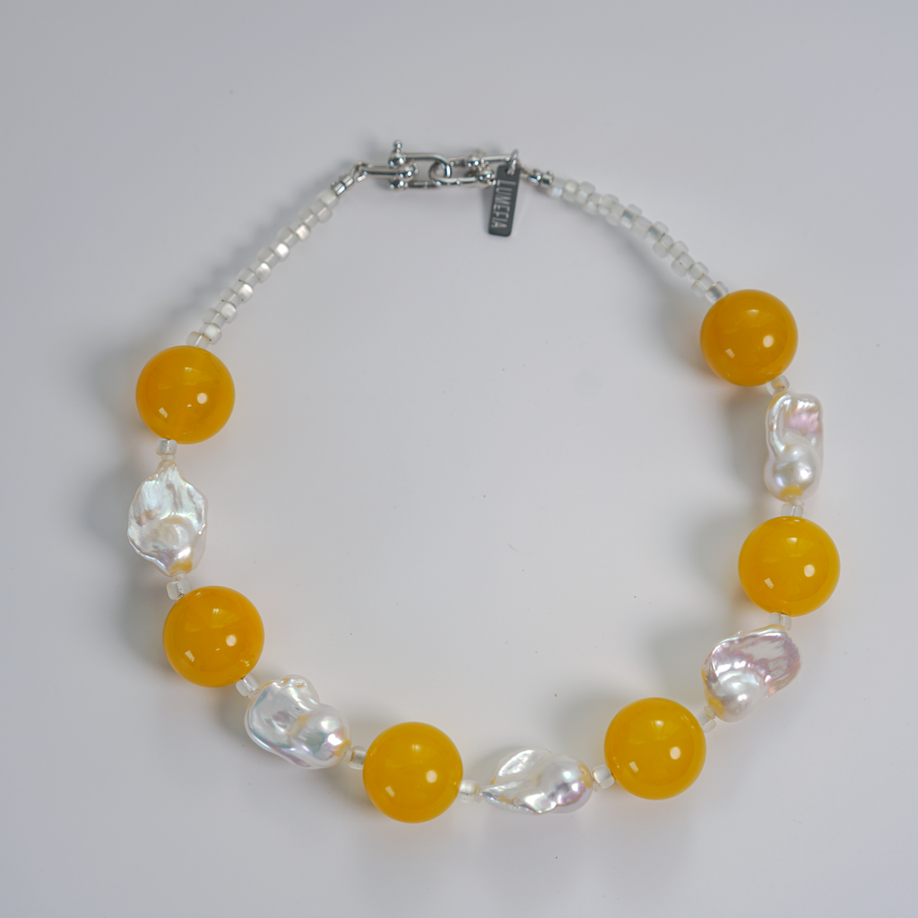 Honey Glow | Yellow Agate & Baroque Pearl Choker | Lumefia