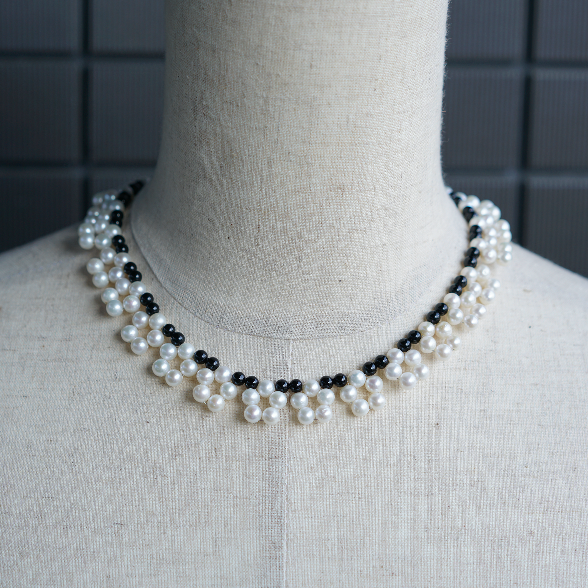 Night Bloom | Black Agate & Freshwater Pearl Necklace | Lumefia