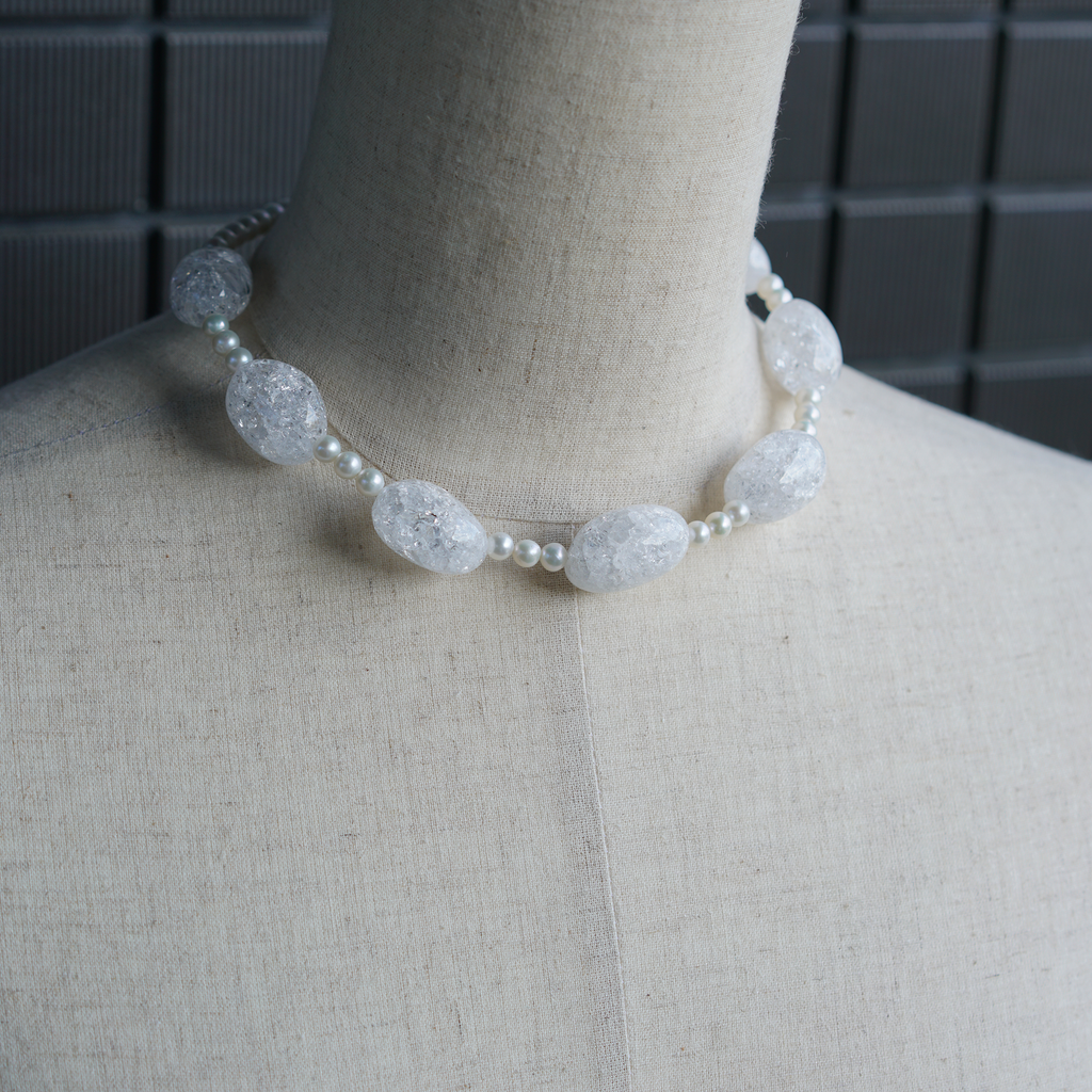 Frost Light | Crackle Quartz & Freshwater Pearl Necklace | Lumefia