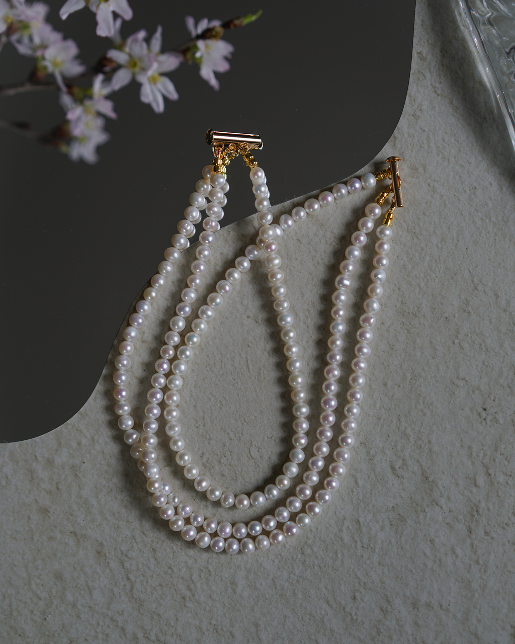 Triple Poise — Pearl Choker