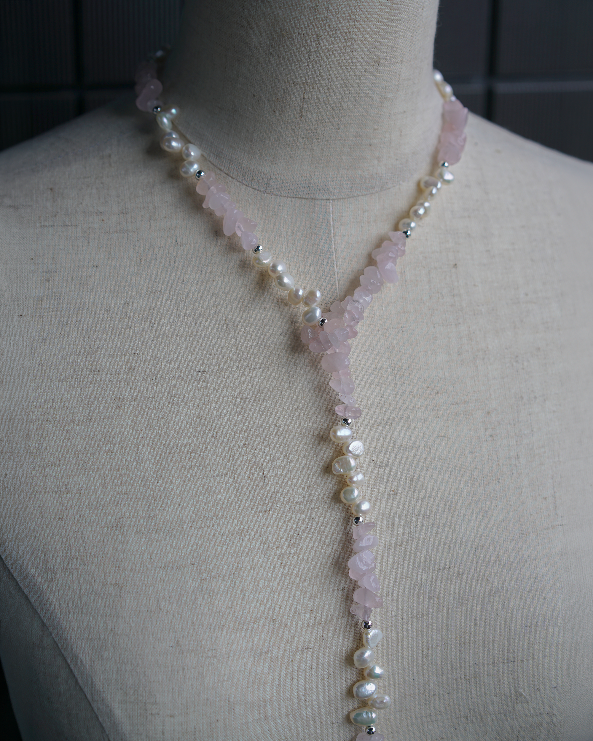 Soft Drift | Rose Quartz & Baroque Pearl 2-Way Long Necklace | Lumefia