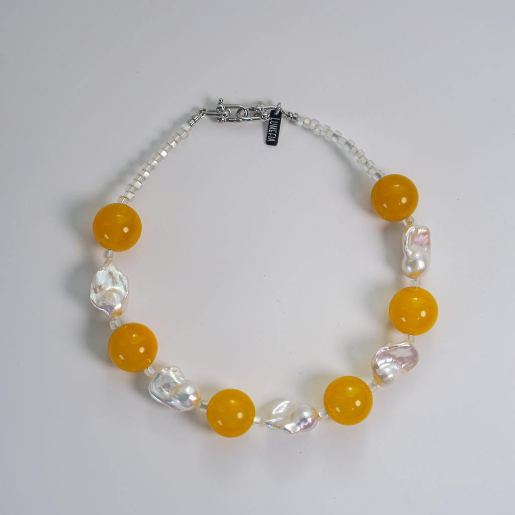 Honey Glow | Yellow Agate & Baroque Pearl Choker | Lumefia