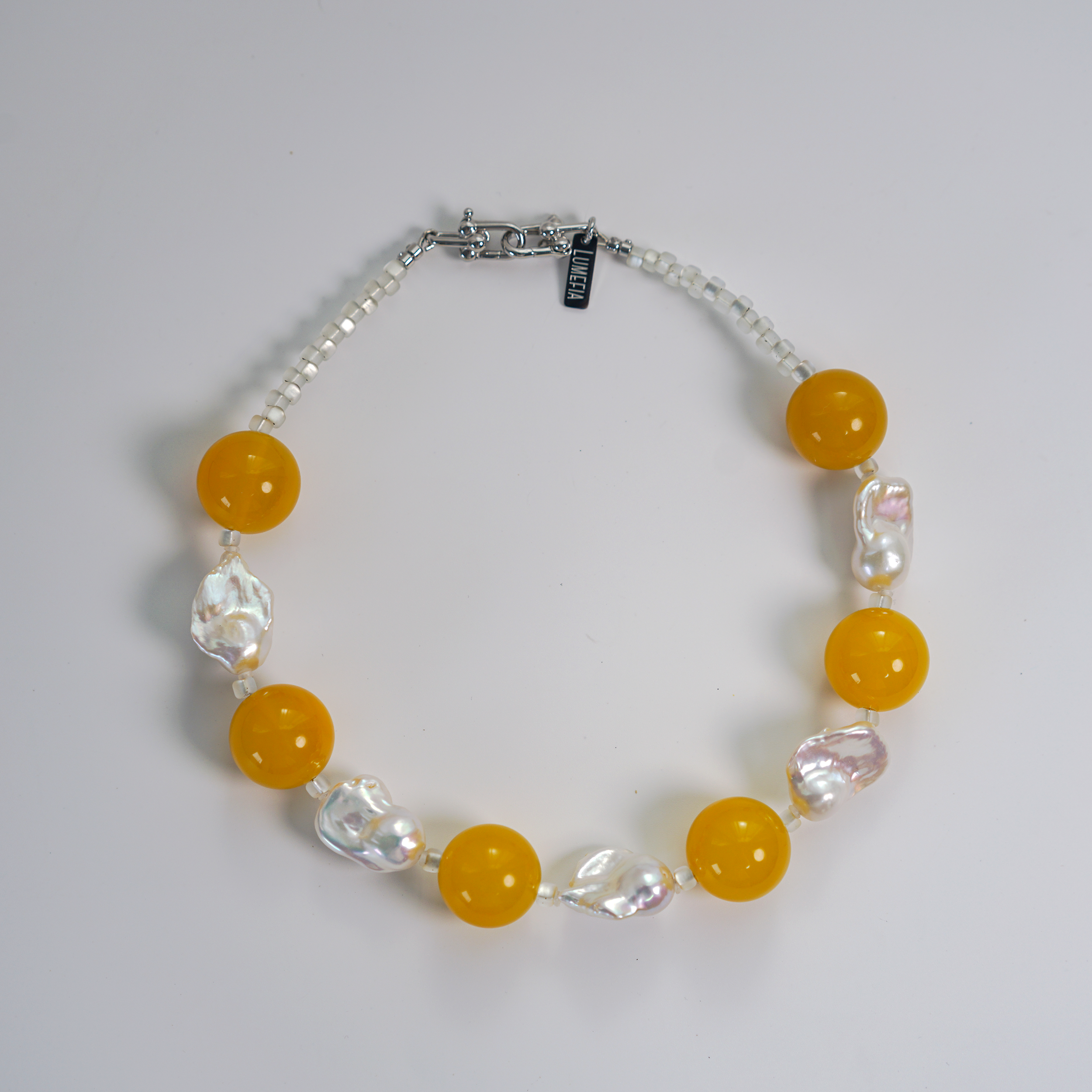 Honey Glow | Yellow Agate & Baroque Pearl Choker | Lumefia