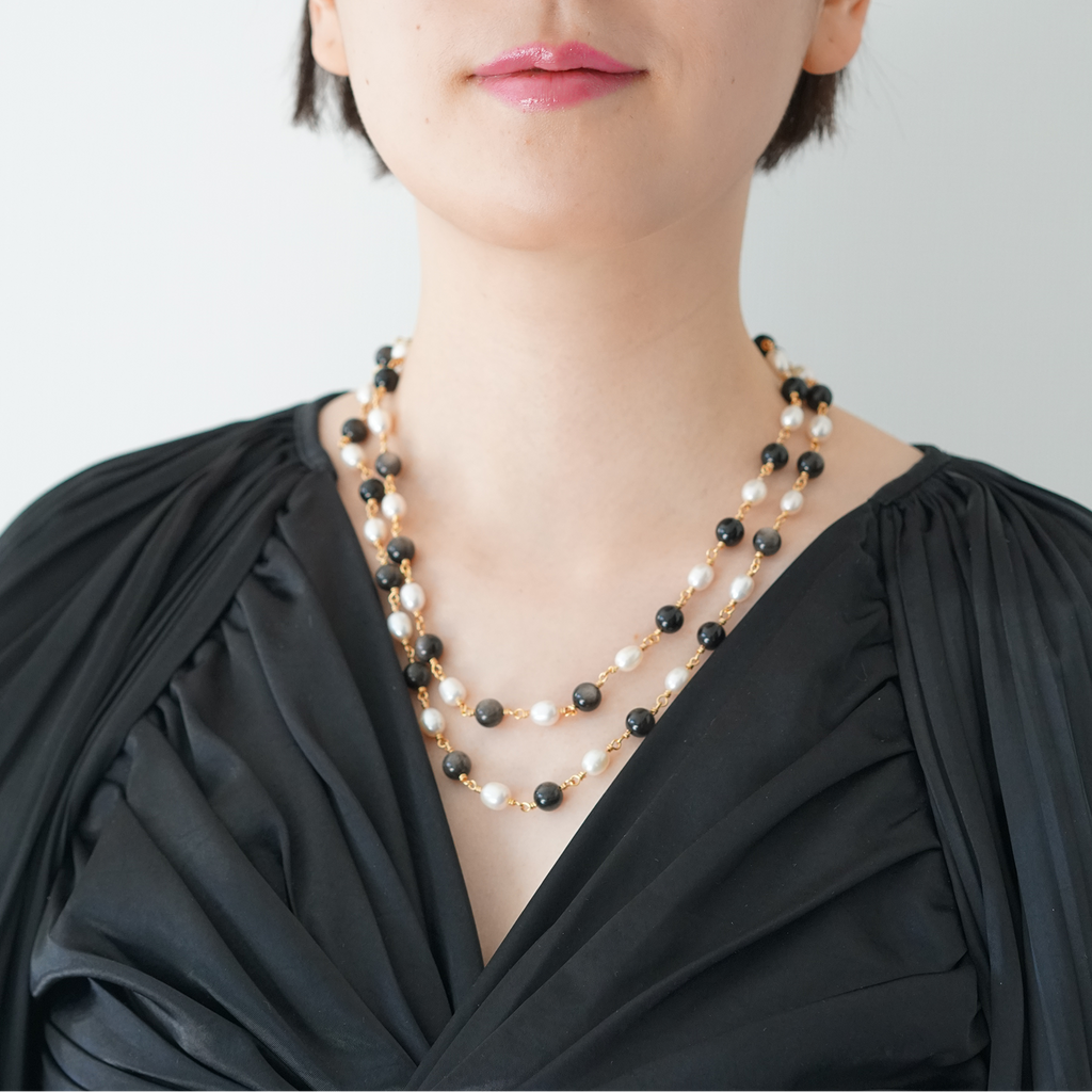 Quiet Contrast — Linked Obsidian & Pearl Necklace