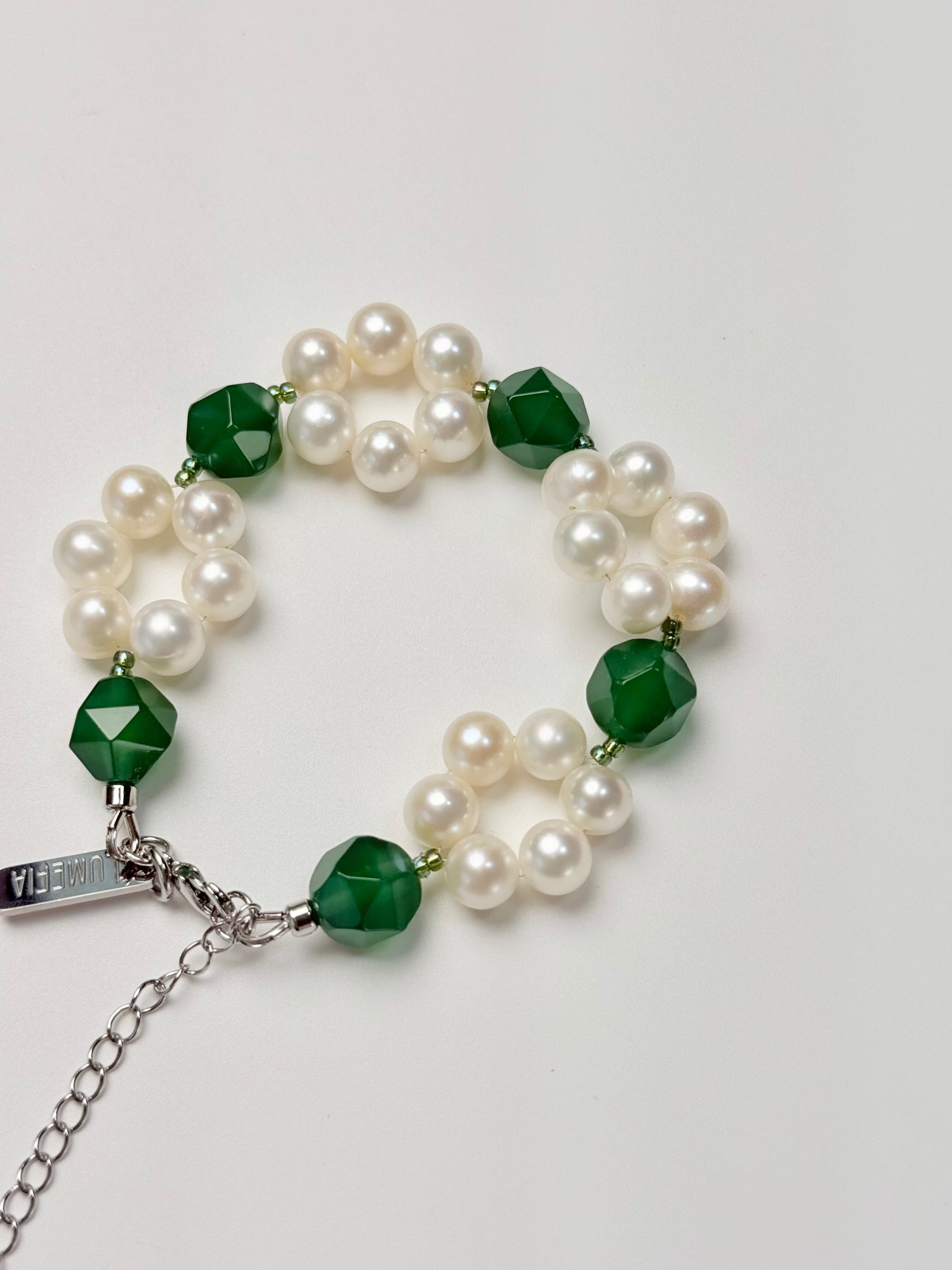 Green Orbit | Green Agate & 5–6mm Freshwater Pearl Bracelet | Lumefia