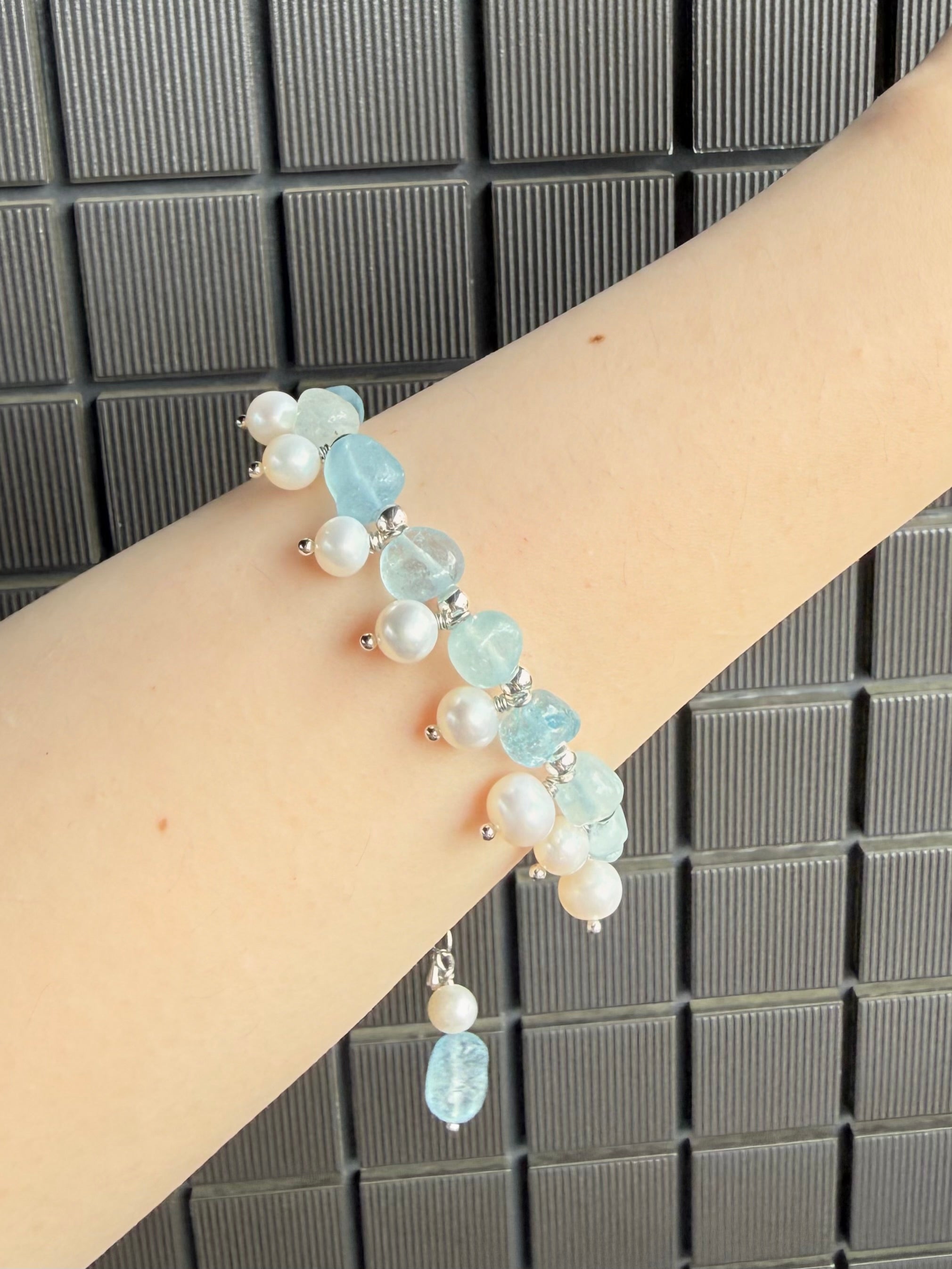 Sea Mist | Aquamarine & Freshwater Pearl Bracelet | Lumefia
