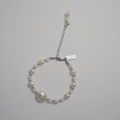 Pearl Bracelet 02 | Pearl & Quartz Bracelet | Lumefia