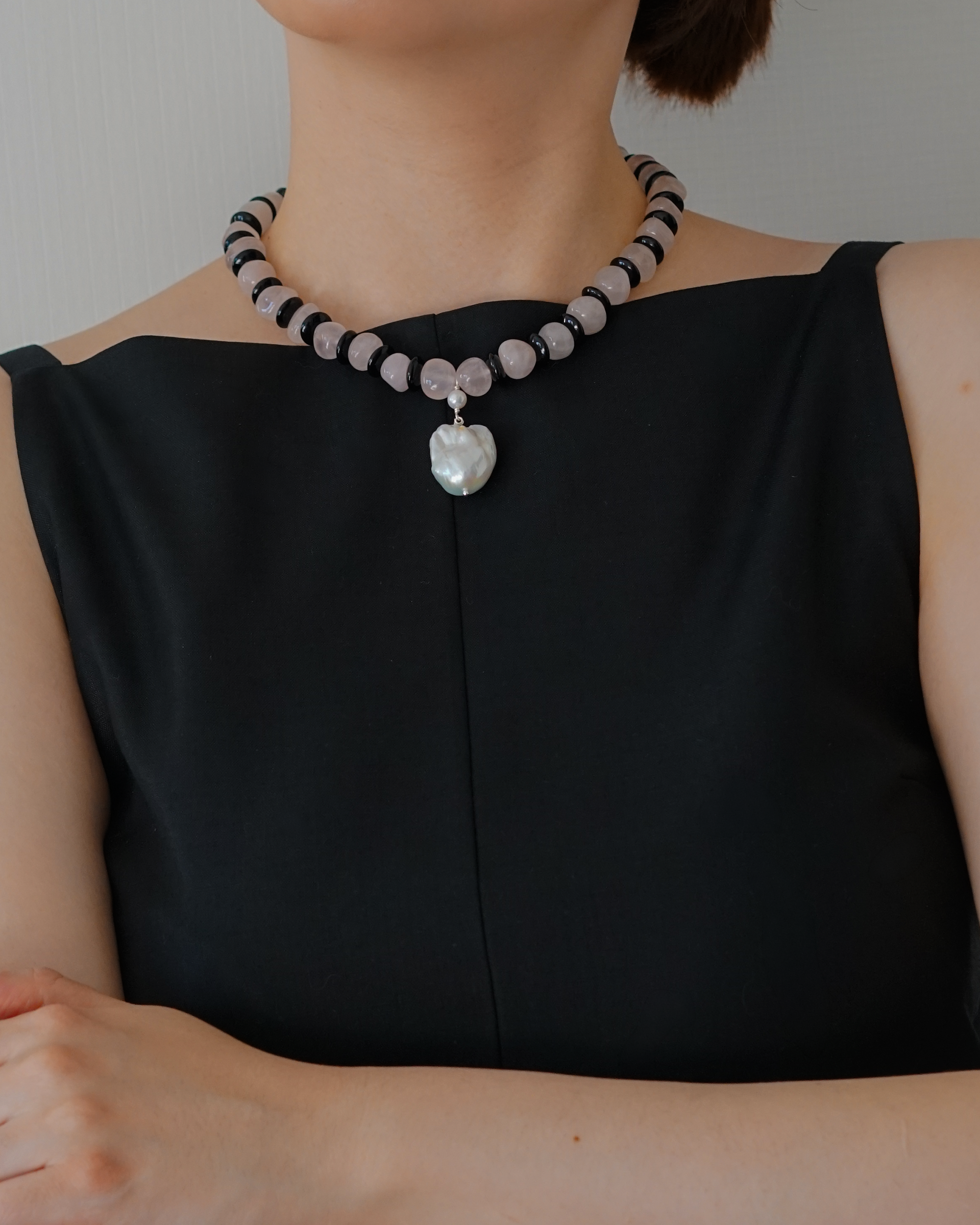 Soft Interval — Quartz, Agate & Baroque Pearl Necklace